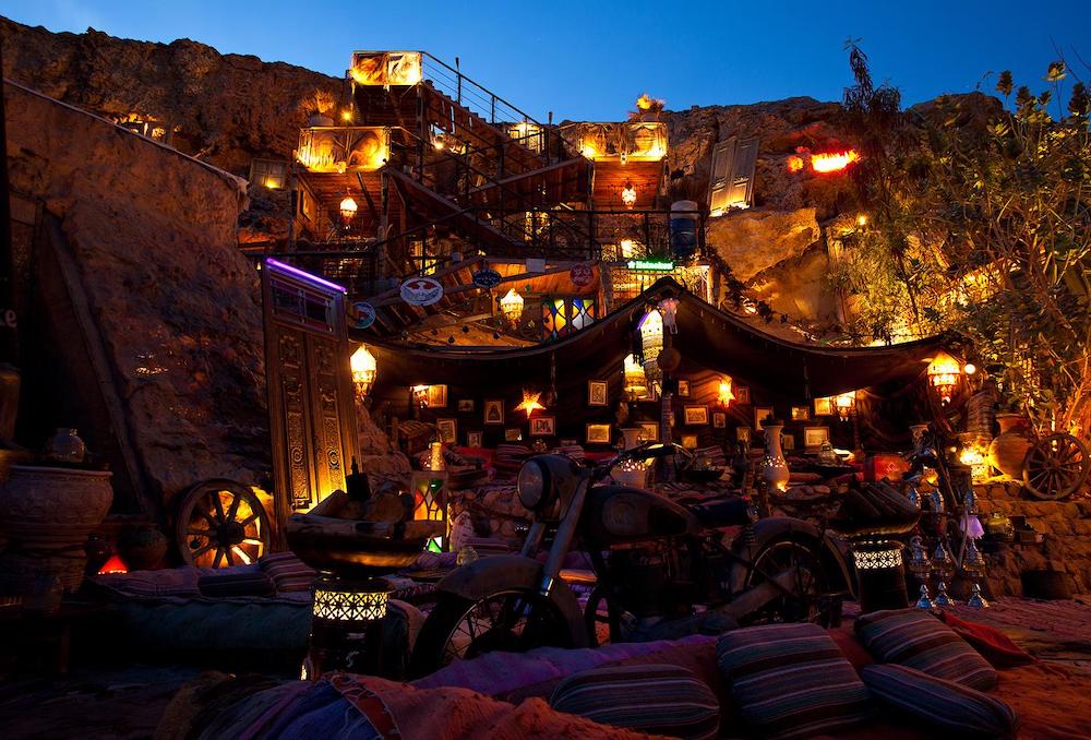Farsha Mountain Lounge by night, Sharm El-Sheikh